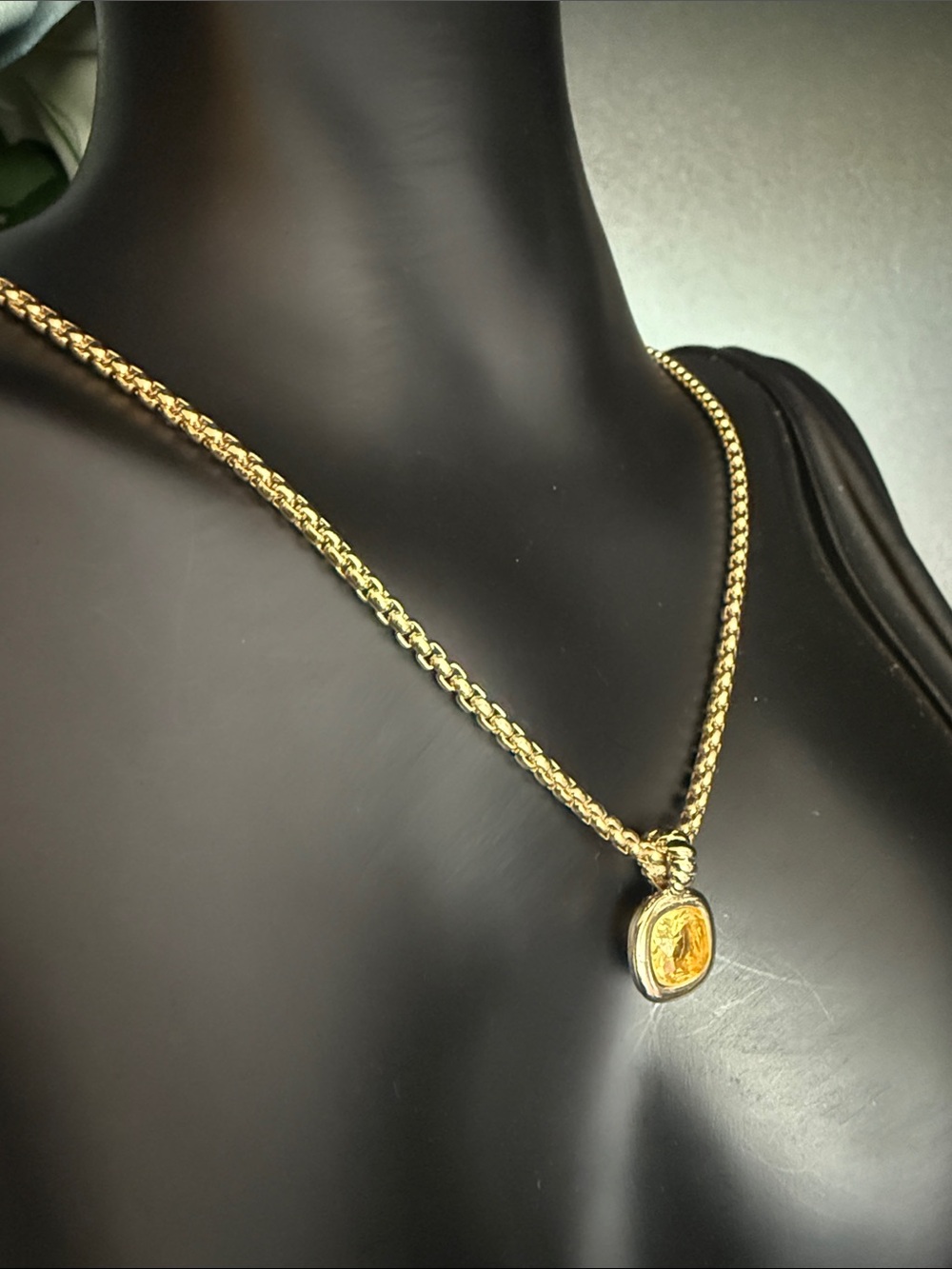 Gold Chain Necklace with Yellow Crystal Pendant - Picture 3 of 4